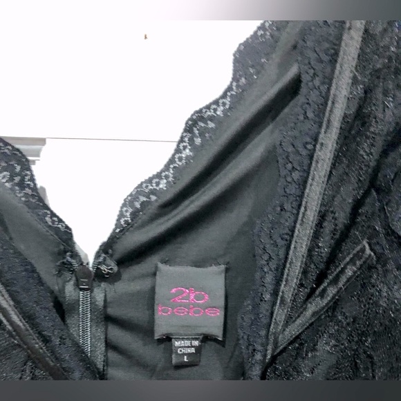 2B BEBE all over black lace dress with trim short sleeves size L EUC - Picture 7 of 8